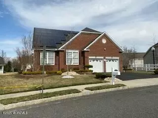 344 Van Dusen Dr, Marlboro, NJ 07746
