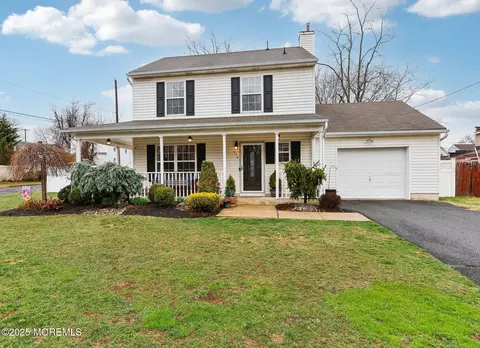 178 Milton Ave, Cliffwood, NJ 07721