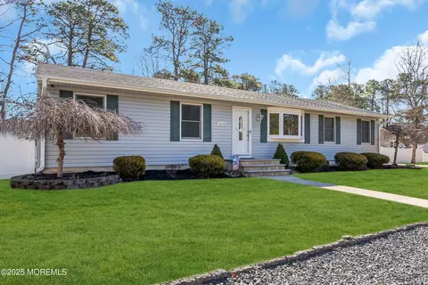 1273 Olds St, Forked River, NJ 08731 photo 3