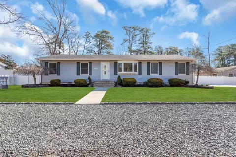 1273 Olds St, Forked River, NJ 08731 photo 11
