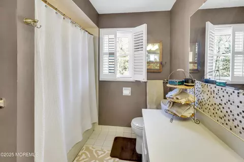 927 Birch Dr, Brielle, NJ 08730 photo 31