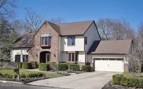 927 Birch Dr, Brielle, NJ 08730