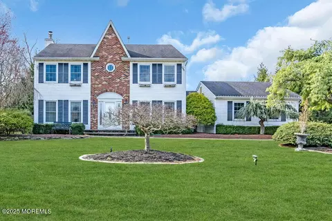 12 Strathmore Ct, Freehold, NJ 07728