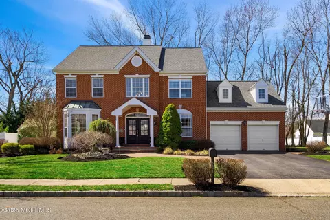 231 Seton Hall Dr, Freehold, NJ 07728