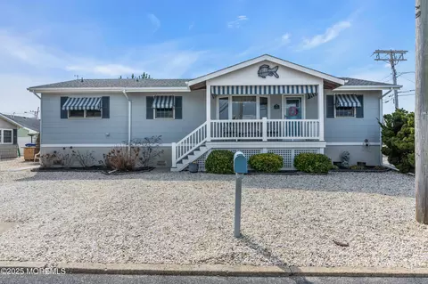 103 Kittiwake Ave, Lavallette, NJ 08735