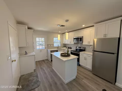 1255 Hamilton Ct # D, Lakewood, NJ 08701