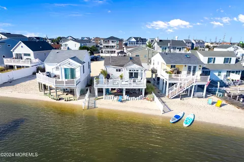 433 Bayside Ter #2, Seaside Heights, NJ 08751