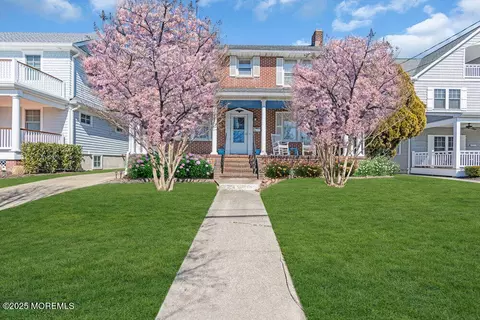 216 Salem Ave, Spring Lake, NJ 07762
