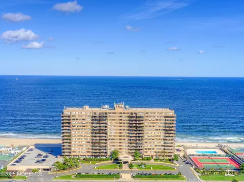 55 Ocean Ave #12B, Monmouth Beach, NJ 07750