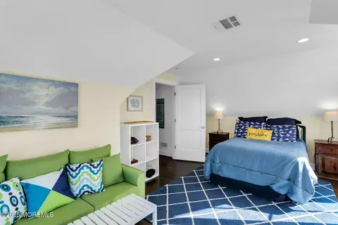 Bedroom - 20 Riverview Pl, Sea Bright, NJ 07760 photo 12 of 12