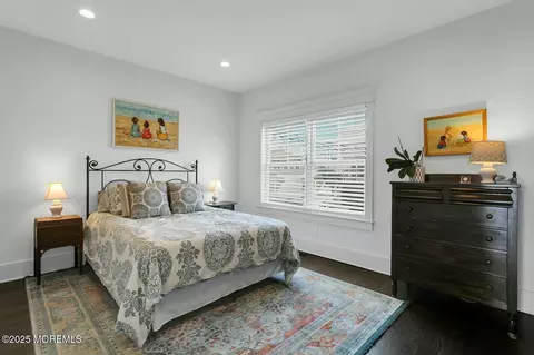 Bedroom - 20 Riverview Pl, Sea Bright, NJ 07760 photo 1 of 12