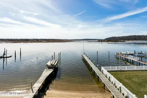 View/Area - 20 Riverview Pl, Sea Bright, NJ 07760 photo 19 of 26