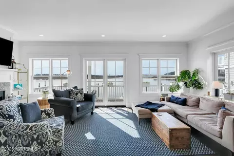 Living - 20 Riverview Pl, Sea Bright, NJ 07760 photo 1 of 6