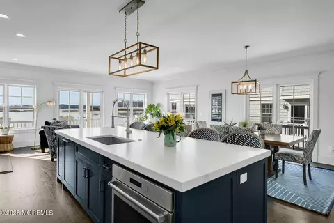 Kitchen - 20 Riverview Pl, Sea Bright, NJ 07760 photo 4 of 5