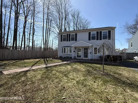 14 Coluco Pl #2, Keyport, NJ 07735