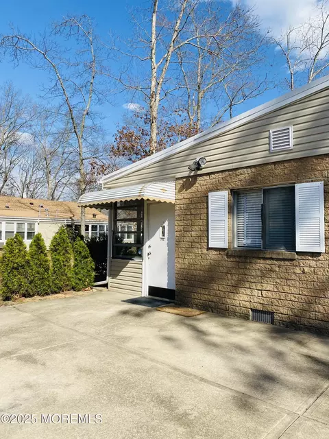 20 Holly St #C, Toms River, NJ 08757
