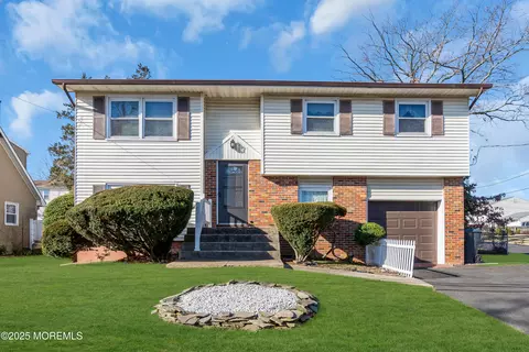 177 Queen Ann Rd, Brick, NJ 08723