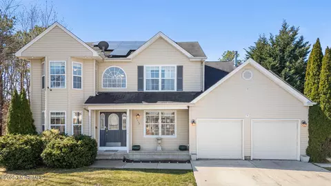 1113 Barnacle Dr, Manahawkin, NJ 08050
