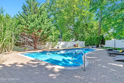Exterior - 4 Bailey Rd, Matawan, NJ 07747 photo 4 of 9