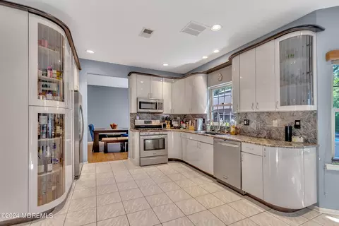 Kitchen - 4 Bailey Rd, Matawan, NJ 07747 photo 1 of 4