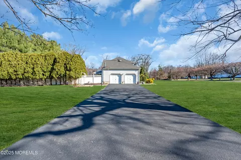 Exterior - 260 Bartley Rd, Jackson, NJ 08527 photo 3 of 5