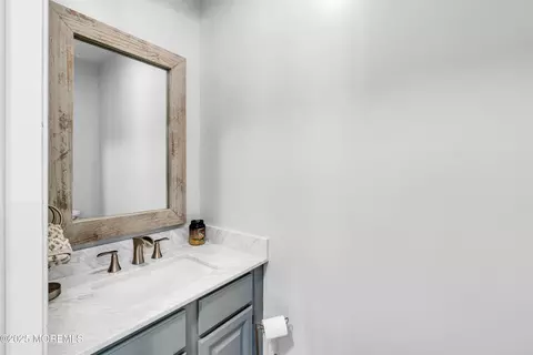 Bath - 260 Bartley Rd, Jackson, NJ 08527 photo 1 of 2