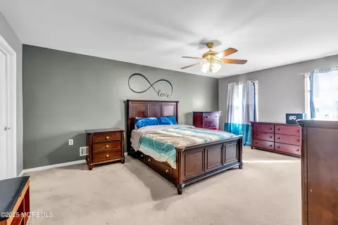 Bedroom - 260 Bartley Rd, Jackson, NJ 08527 photo 3 of 3
