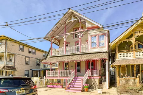 11 Pilgrim Pathway, Ocean Grove, NJ 07756