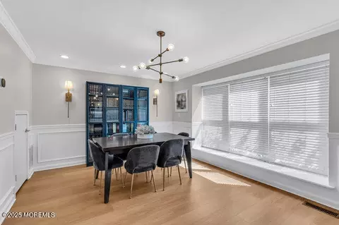 145 Tudor Ct, Lakewood, NJ 08701