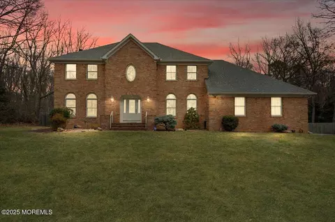 190 Tyrpak Rd, Howell, NJ 07731