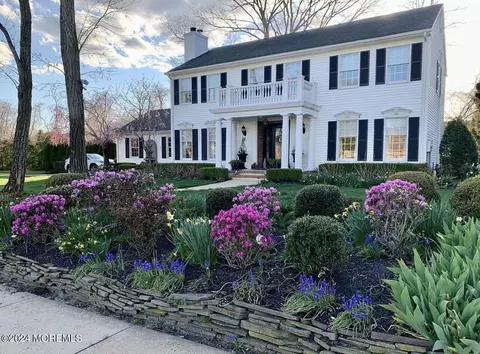 556 Winding River Ct, Brick, NJ 08724