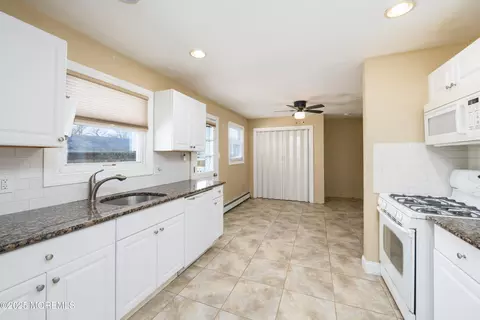 934 Alpine St, Forked River, NJ 08731 photo 10