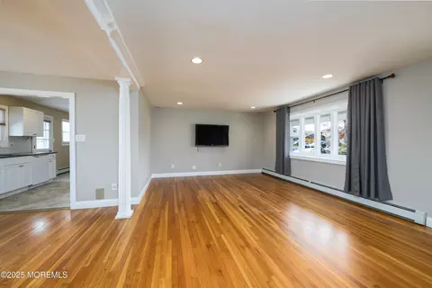 934 Alpine St, Forked River, NJ 08731 photo 4