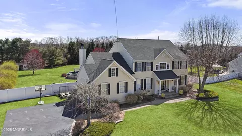 5 Starling Ct, Jackson, NJ 08527 photo 3