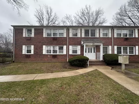 70 Stonehurst Blvd #A, Freehold, NJ 07728
