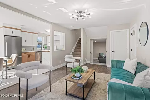 1402 Monmouth Blvd, Wall, NJ 07719