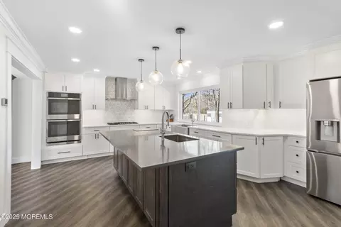 Kitchen - 602 Symphony Ct, Jackson, NJ 08527 photo 1 of 5
