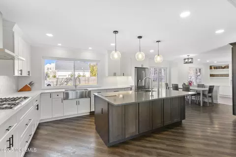 Kitchen - 602 Symphony Ct, Jackson, NJ 08527 photo 2 of 5