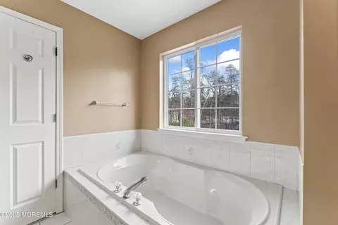 8 Leone Blvd, Jackson, NJ 08527 photo 28