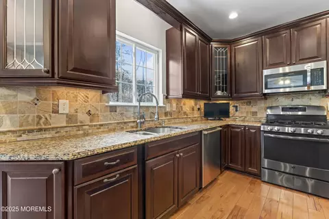 8 Leone Blvd, Jackson, NJ 08527 photo 16