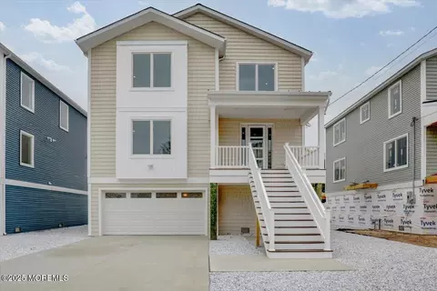 113 Cedar Berry Ln, Toms River, NJ 08753