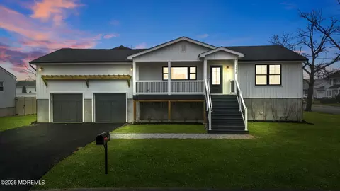 1336 Sleepy Hollow Rd, Point Pleasant, NJ 08742