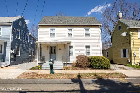 24 Waker Ave, Allentown, NJ 08501