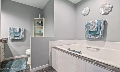 16 Locust Ave, Jackson, NJ 08527 photo 23