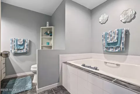 16 Locust Ave, Jackson, NJ 08527 photo 22