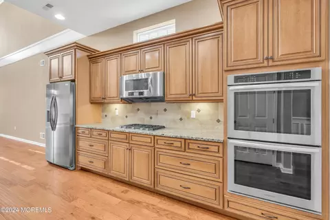 Kitchen - 41 Dunberry Dr, Forked River, NJ 08731 photo 2 of 7
