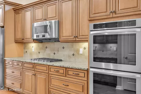 Kitchen - 41 Dunberry Dr, Forked River, NJ 08731 photo 1 of 7
