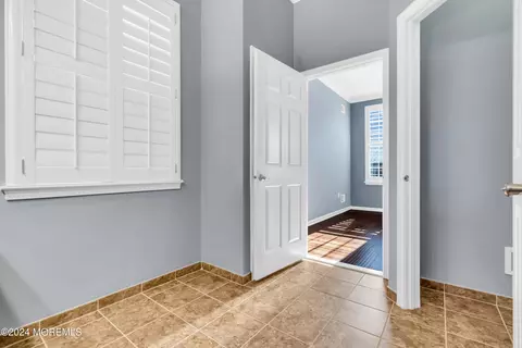 Entry Way - 41 Dunberry Dr, Forked River, NJ 08731 photo 8 of 10