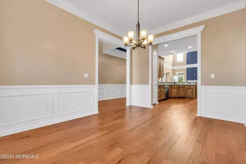 Entry Way - 41 Dunberry Dr, Forked River, NJ 08731 photo 5 of 10