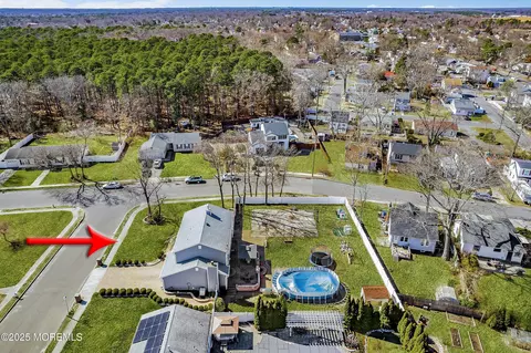 682 Windsor Rd, Brick, NJ 08723 photo 46